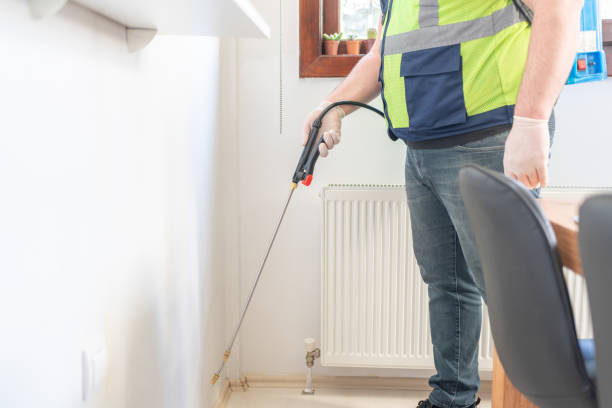 Best Exterminator Services  in Caldwell, OH